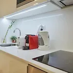 Apartment 15