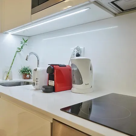 Apartment 15
